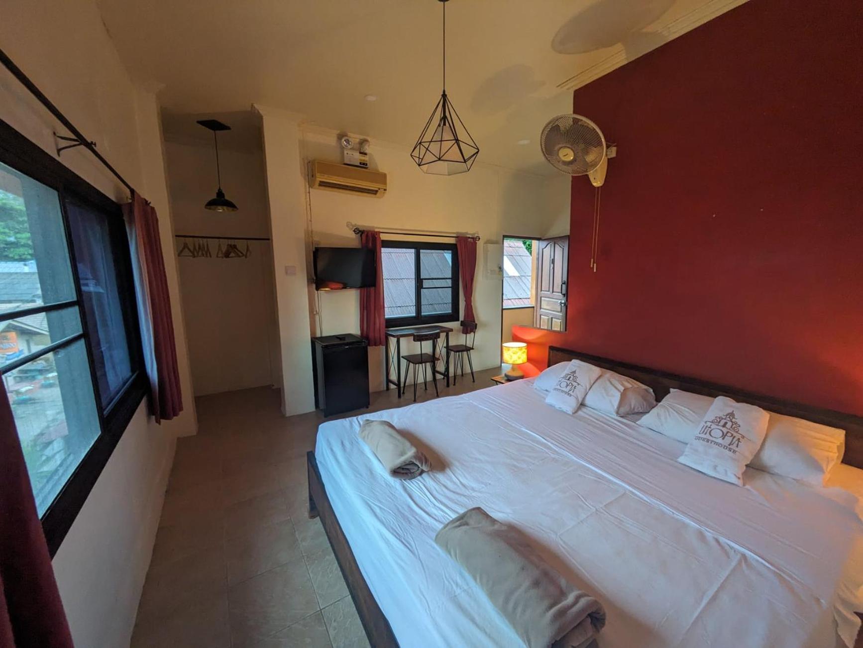 Goodtime Utopia Guesthouse Ko Tao Dış mekan fotoğraf